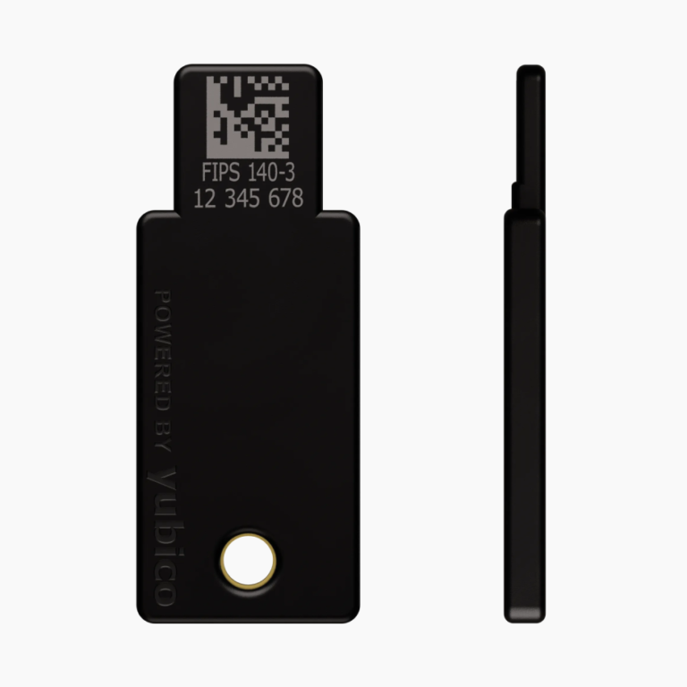 YubiKey 5 NFC FIPS (140-3) — зворотний бік з маркуванням FIPS