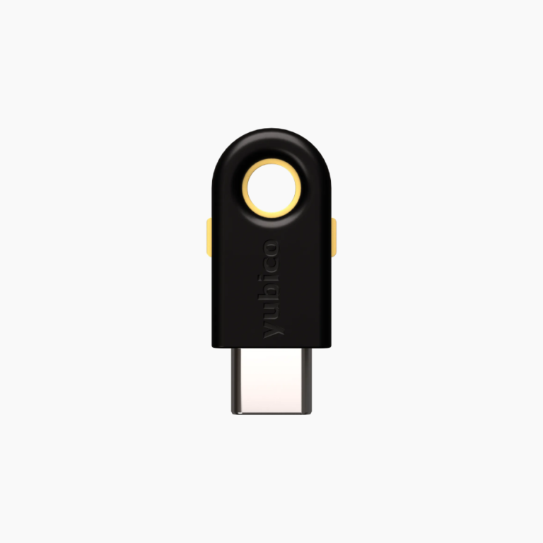 YubiKey 5C FIPS (140-3) — ключ безпеки USB-C з NFC, вигляд спереду